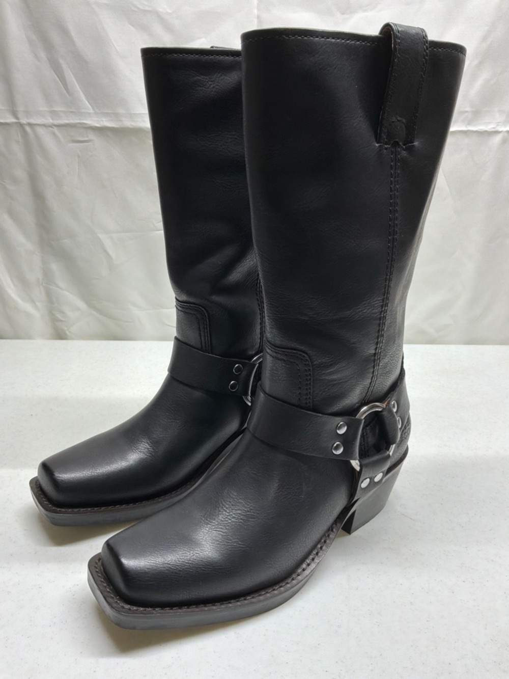 Frye and Co. Black Lorrie 12 Harness Boots Size 6m NWOT